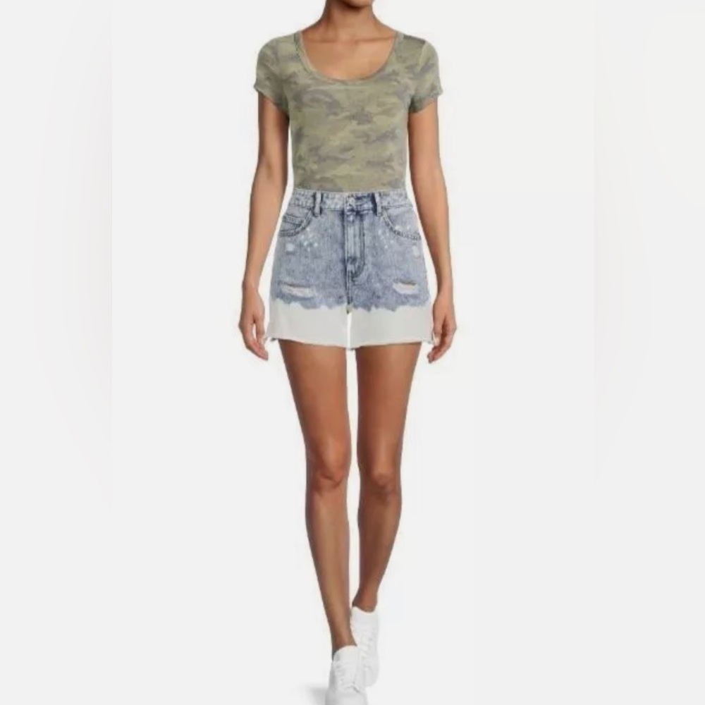 No Boundaries Juniors High Rise Destructed Midi Denim Shorts